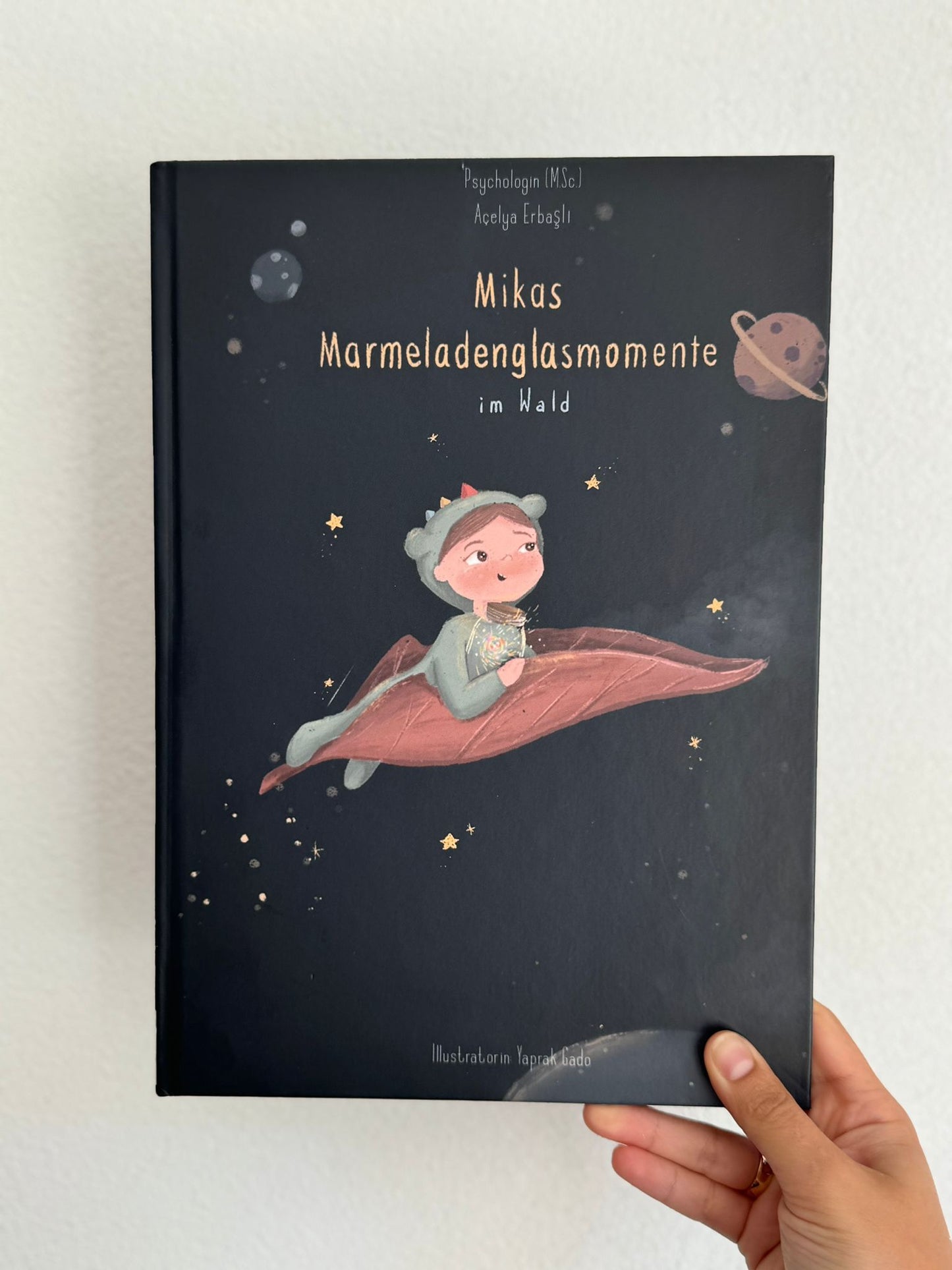 Mikas Marmeladenglasmomente im Wald
